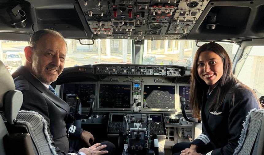42 yıllık pilot mesleğini kızına devretti!