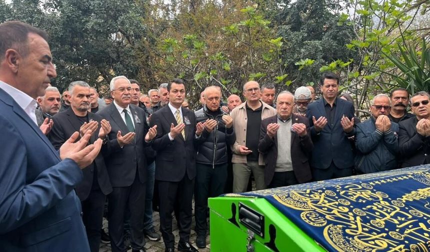 Alanya’da usta gazeteciye son görev