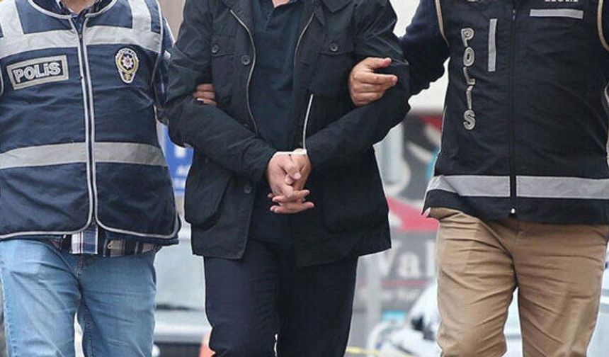 Kırmızı bültenle aranıyordu Alanya’da yakayı ele verdi