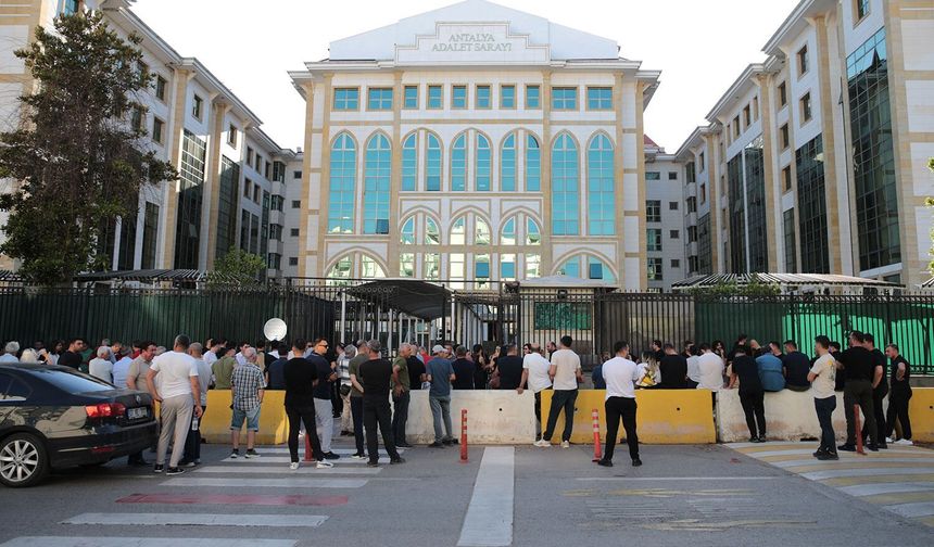 Antalya’da ‘kooperatif’ ve ‘oda’ soruşturmasında 12 tutuklama!