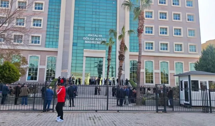 Antalya’da kritik duruşma: Muhittin Böcek davasında ara karar zamanı