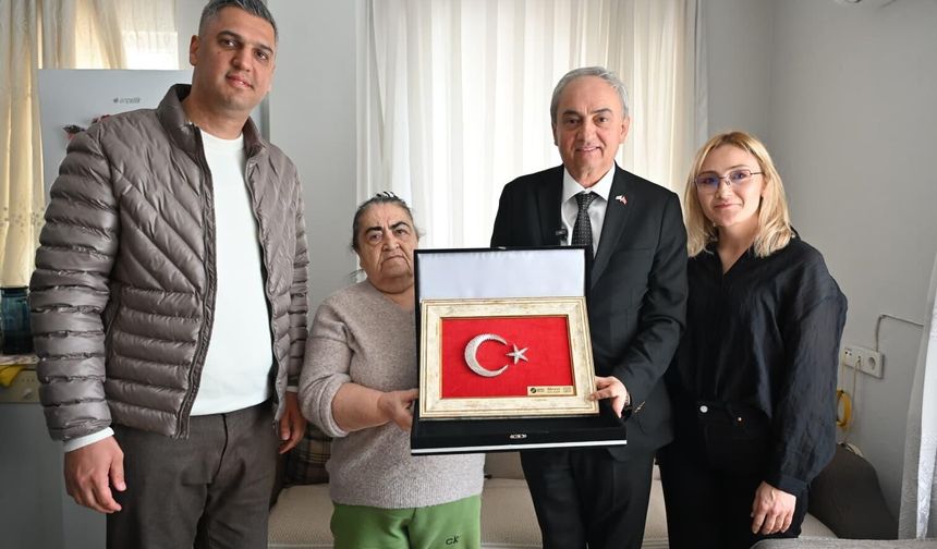 Başkan Kocagöz’den şehit annesine ziyaret