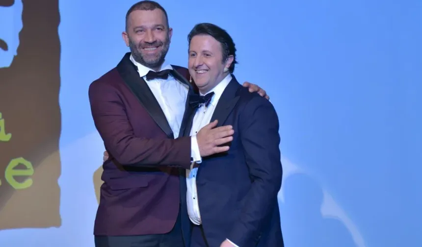 İlker Ayrık ve Şevket Çoruh Türkiye'ye döndü