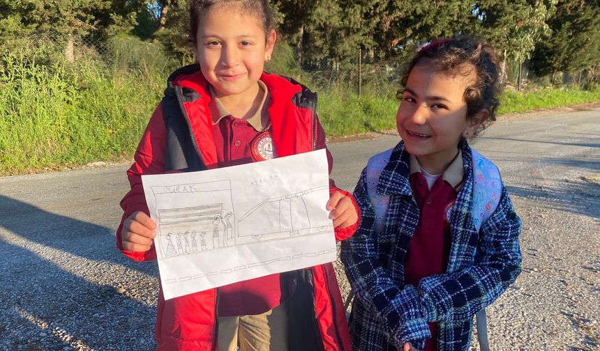 Okula traktörlerle gidiyorlardı, sesleri duyuldu!