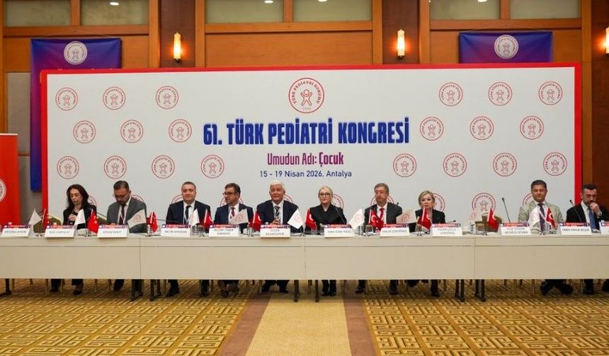 Antalya’da doktorlardan çocuklar için ortak çağrı