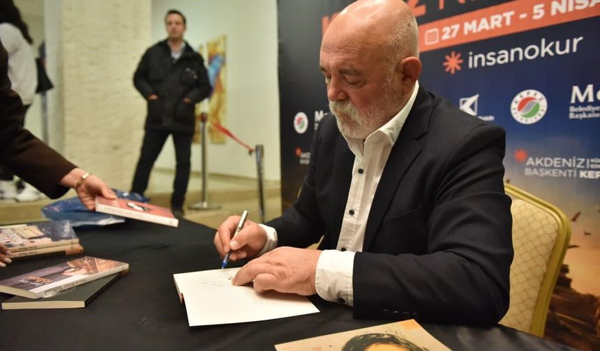 “Çukur” dizisinin yıldız isminden Antalya ziyareti: Ercan Kesal okurlarıyla buluştu