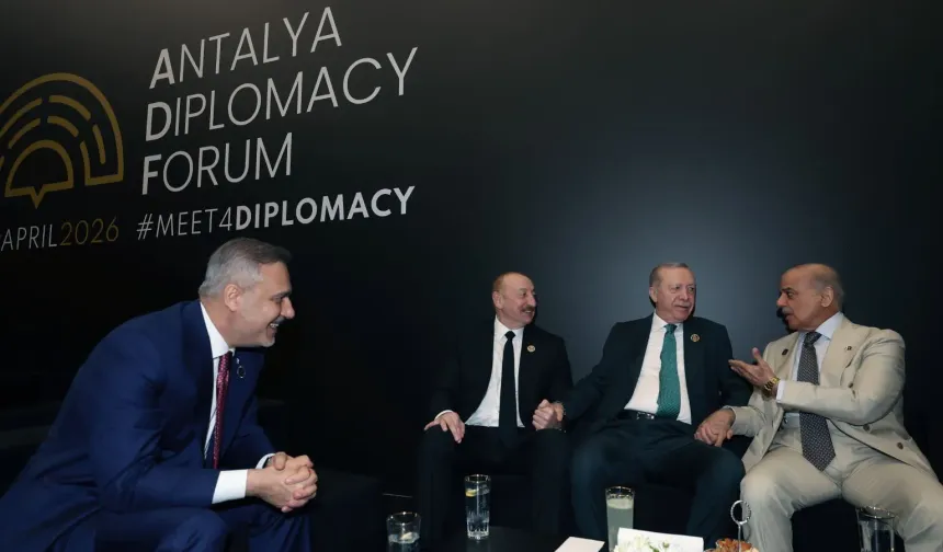 Antalya'da diplomasi trafiği: Cumhurbaşkanı Erdoğan kilit isimlerle bir arada!