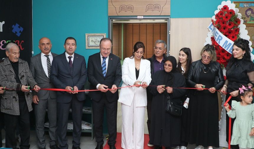 Kepez’de “Suzan Teyze Kütüphanesi” açıldı: Çocuklara kitapla buluşma alanı