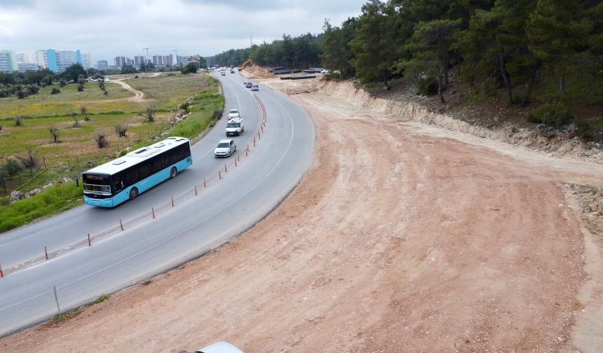 Kepez’de yol çalışması: Merkezden OSB ve Şehir Hastanesi’ne konforlu ulaşım