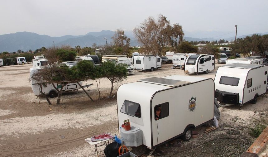 Kumluca’da karavanlara yasak: Sahil şeridinde tahliye kararı