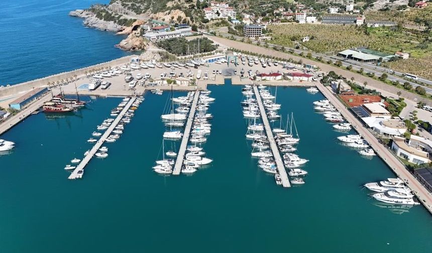 Marinada kalp krizi geçirdi, ekipler yoldan geçemedi