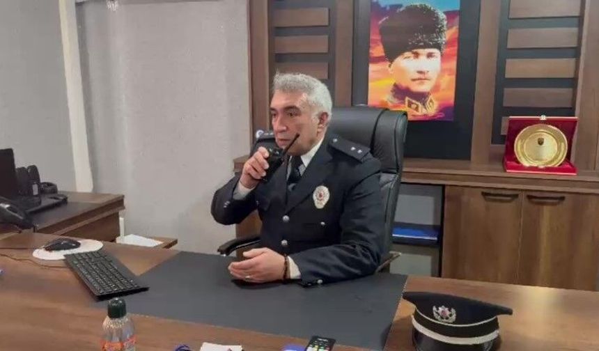 Antalya'da duygusal veda: Şehit babasının izinde 30 yıl görev yapan komiser emekli oldu
