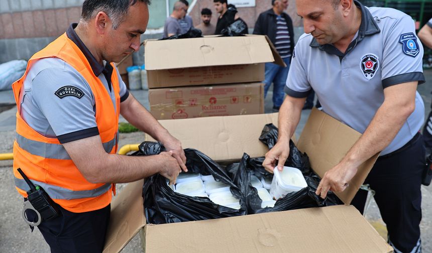 Antalya Şehirlerarası Otobüs Terminali’nde gıda denetimi