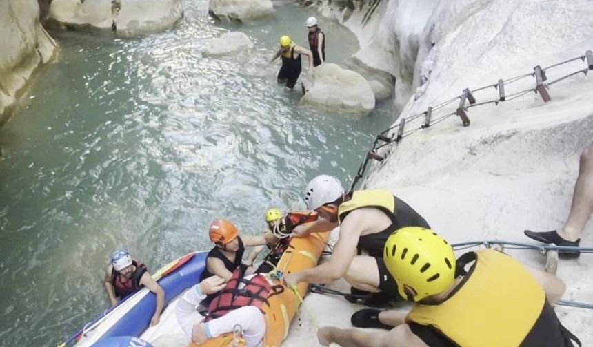 Turistin ayağı kırıldı, AFAD seferber oldu