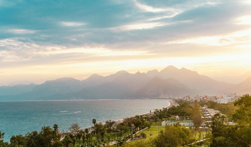 Antalya’da hava yeniden değişiyor! 18 Eylül’de sıcaklıklar yükseliyor