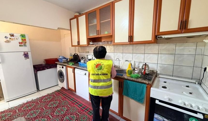 Kepez Belediyesi bayram öncesi şehit ve gazi ailelerini unutmadı