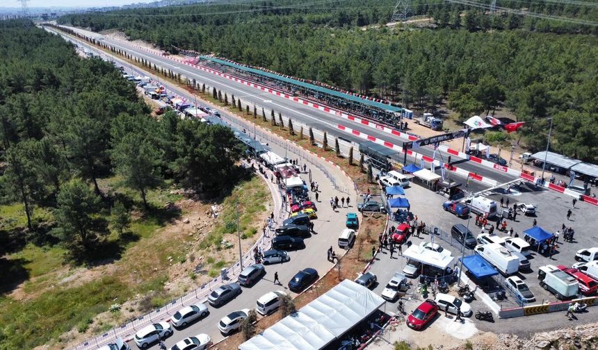 Kepez’de Drag heyecanı başladı: Sporcular 402 metrede nefes kesti