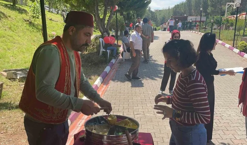 Sahne ENFES 2026’nın! Kepez’de engel yok, birlik var
