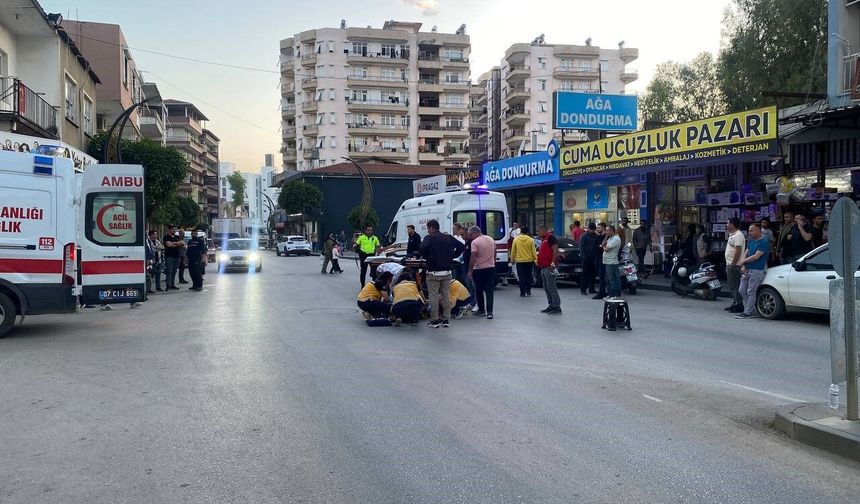 Serik'te motosikletler çarpıştı: 3 kişi yaralandı