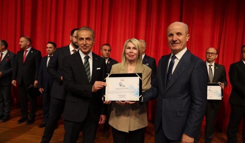 Akdeniz Üniversitesi sporda da öncü: Spor Dostu Kampüs Ödülü verildi