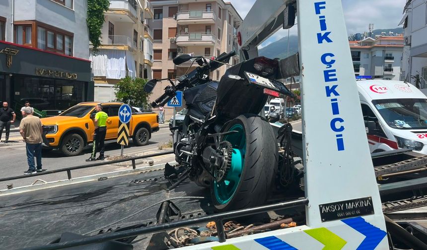 Alanya’da kaza: Motosiklet sürücüsü yaralandı