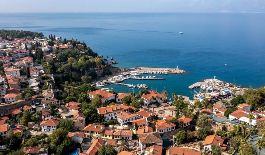 Ali Çandır açıkladı: Antalya ihracatı 983 milyon dolara ulaştı