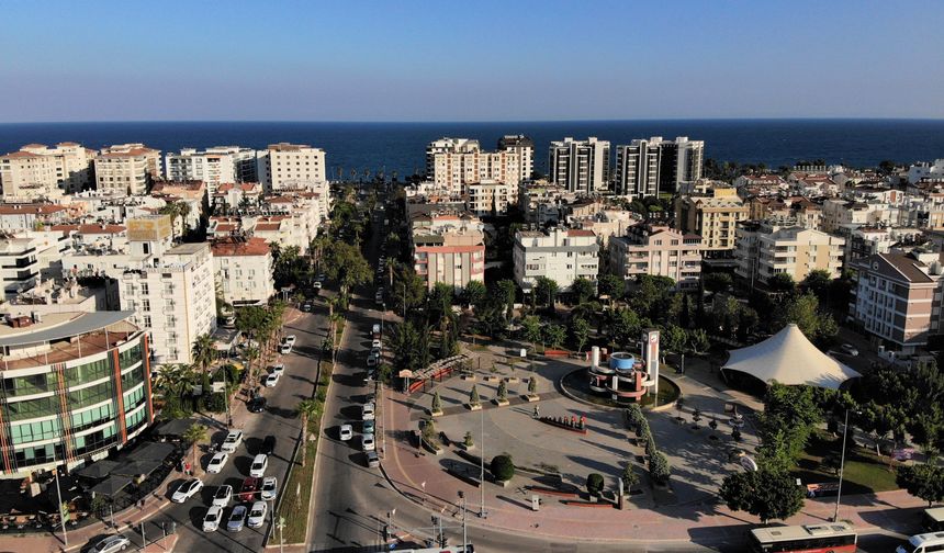 Antalya'da 20 bin TL'lik aidat krizi yargıda: Usulsüzlük iddiası!