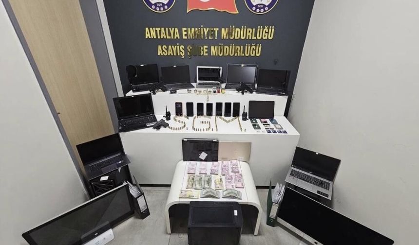 Arupa'yı hedef alan şebekeye Antalya'da operasyon