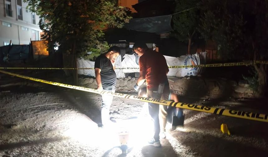 Antalya'da uy*şturucu anlaşmazlığında kurşun yağdı: 3 kişi yaralandı