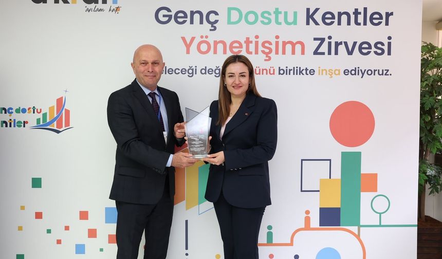 Antalya’nın gençlik çalışmaları ödülle taçlandı