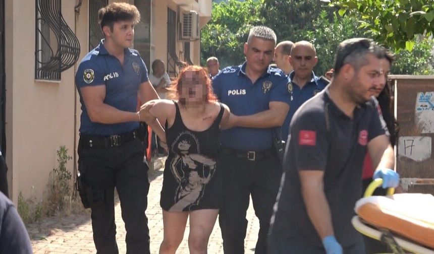 Kendini kilitlediği evi yakmaya çalıştı, kurtarılınca sinir krizi geçirdi