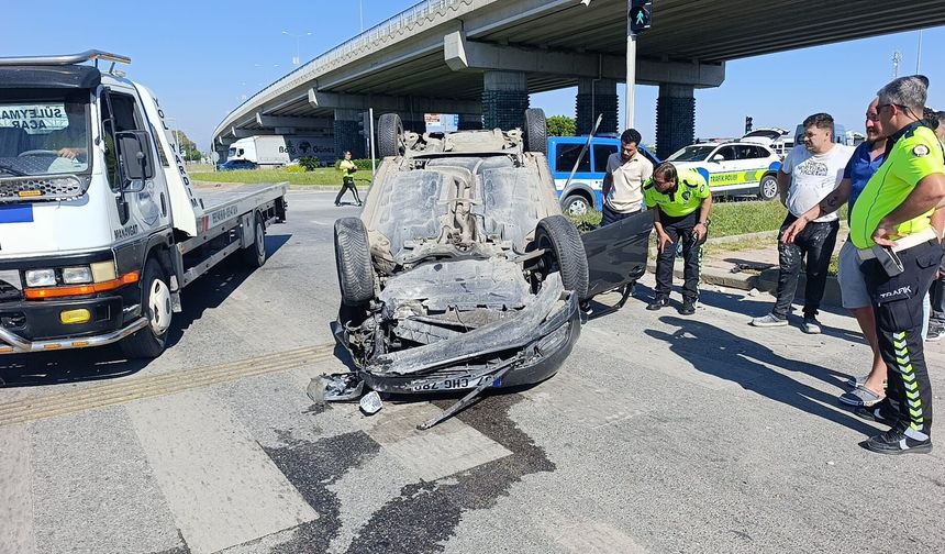 Feci kazada mucize son! Takla atan araçtan burnu bile kanamadan çıktı