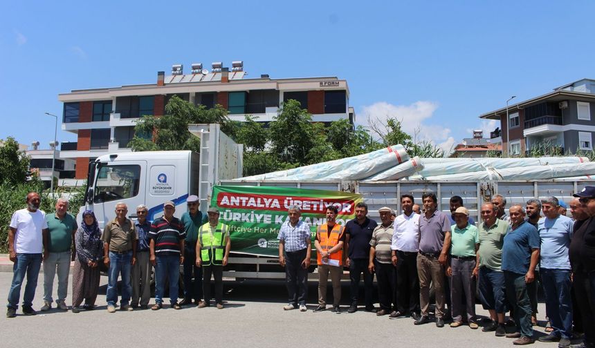 Kilosu 180 TL: Antalya Büyükşehir üreticiye ücretsiz dağıttı