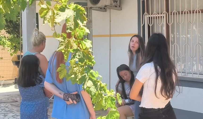 Yangın haberini aldı, koşarak kızına sarıldı