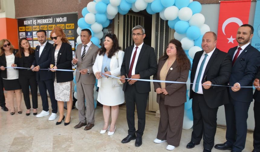 Antalya’da Eğitim Gücü Sen Şubesi ofisi açıldı