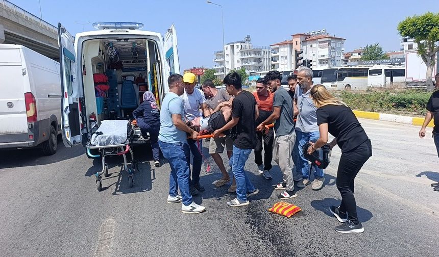 Yola dökülen yağ motosiklet kazasına neden oldu
