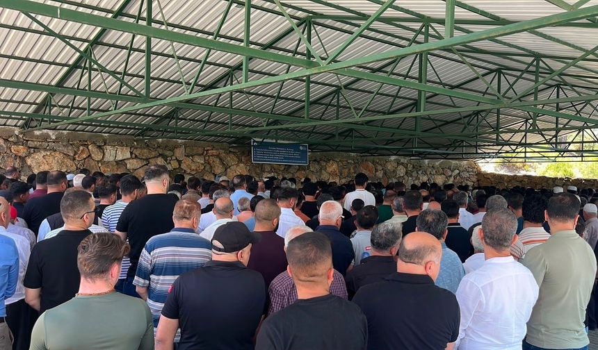 Yeni evli çiftin acı kaderi: 48 günlük evliliğinin ardından toprağa verildi
