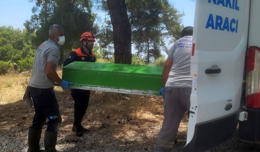 Alanya’daki feci kazada sürücü olay yerinde hayatını kaybetti