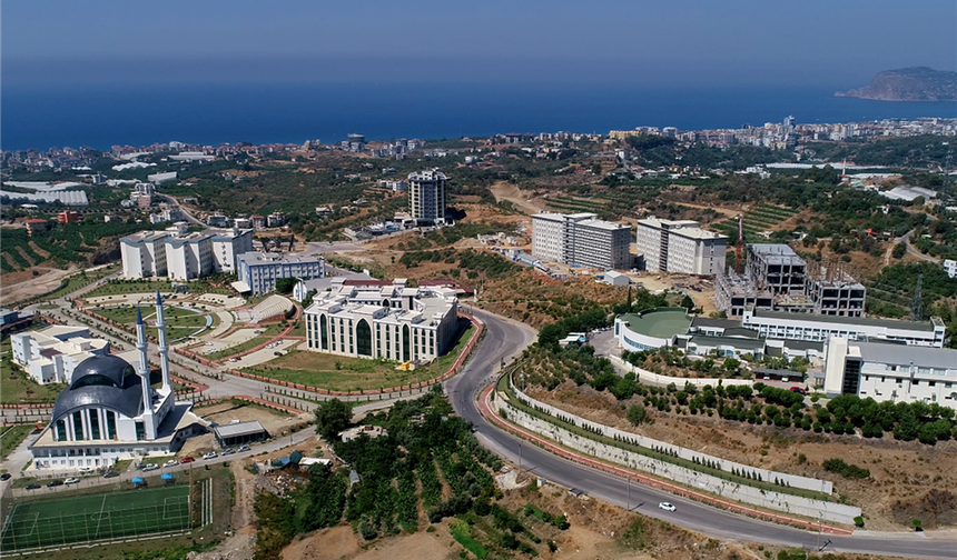 Alanya'daki iki üniversitede personel alımı! Toplam 35 kadro açıldı