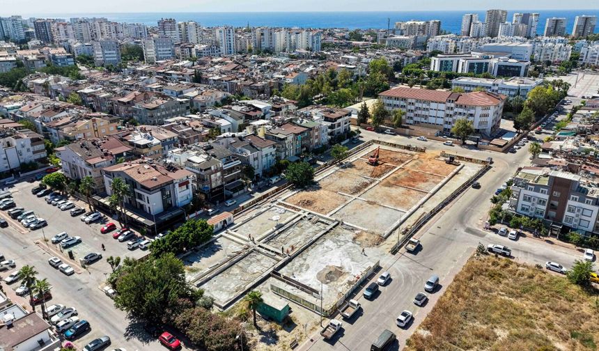 Muratpaşa’ya uluslararası standartlarda spor tesisi: 8 yeni kort yapılacak