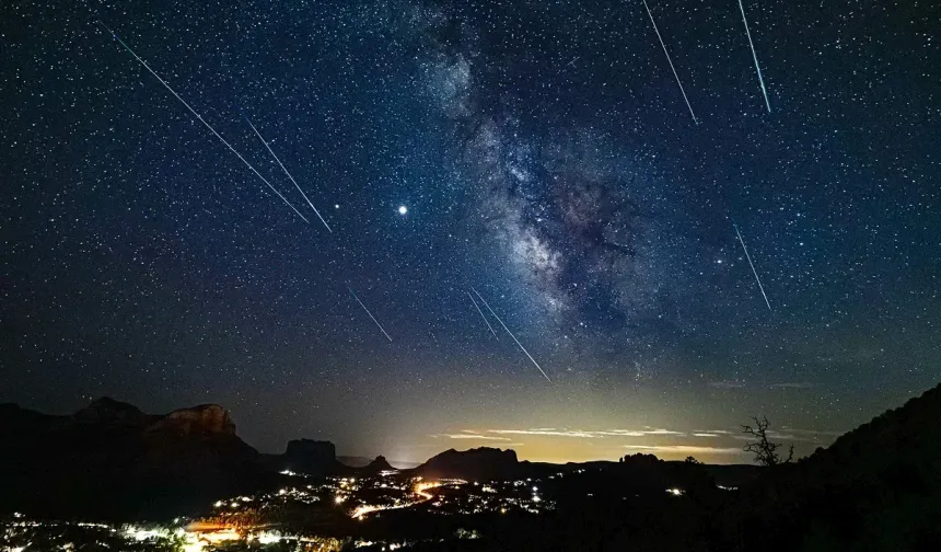 12 Ağustos’ta Antalya semalarında meteor yağmuru! İşte izlemek için en uygun saat