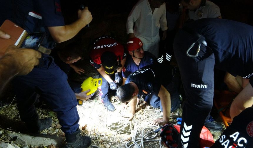 Antalya'da 6 yaşındaki ç*cuk 6 metrelik kuyuya düştü! İtfaiye ekipleri zamanla yarıştı