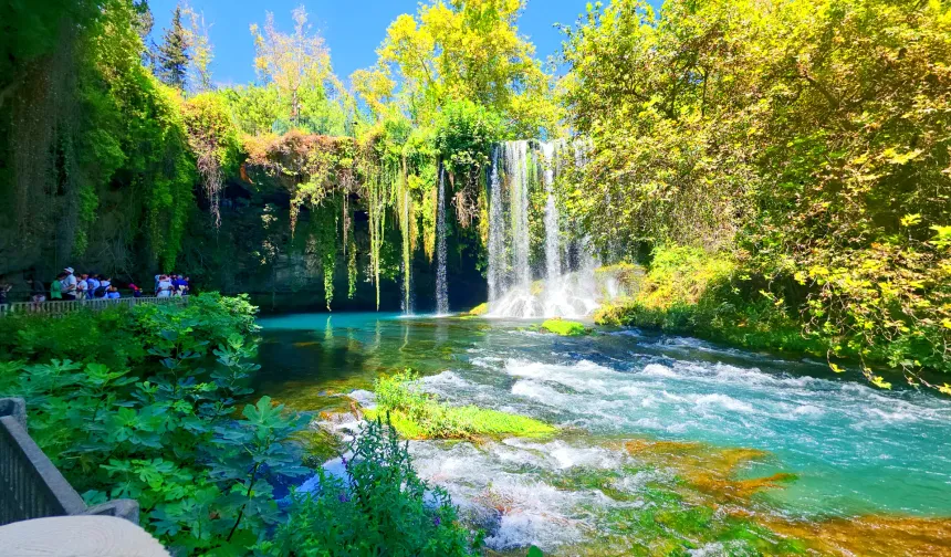 Antalya'nın ünlü şelalesinde yeni uygulama! Artık Antalyakart geçerli olacak