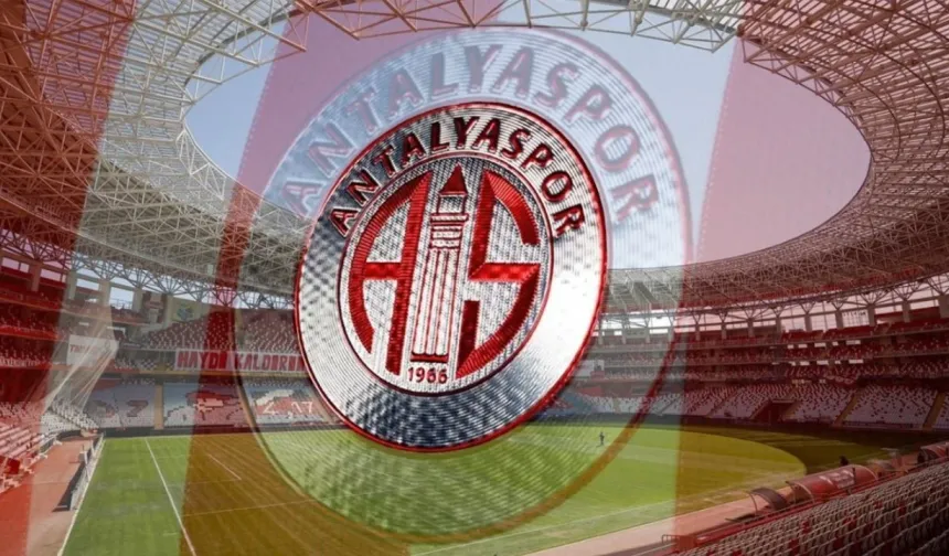 Antalyaspor’da transfer engeli aşıldı: Yeni futbolcular için imzalar atılıyor