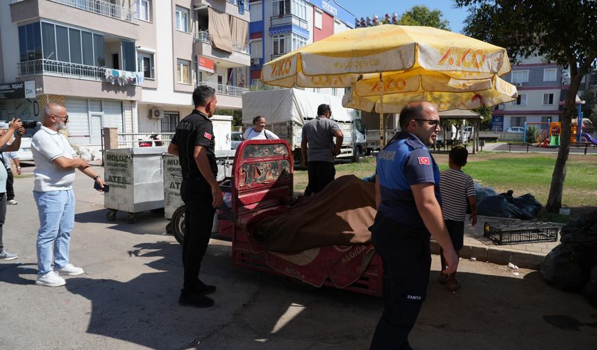 Kepez’de vatandaşlar şikayet etti, ekipler pazar çevresine gitti! İşte yapılan işlem