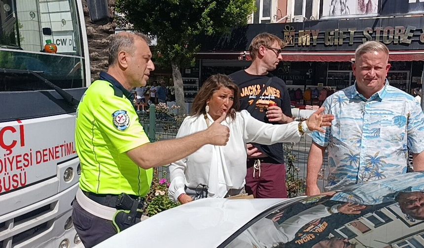 Turistler yayaya yol verdiği için suçlu oldu, minibüs sürücüsünün sözü dikkat çekti