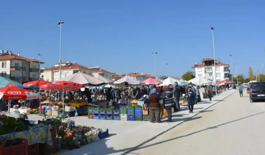 Korkuteli’nde pazar esnafının beklediği fırsat!