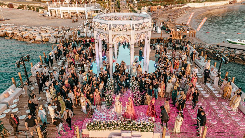 Boykotdugunlerivurdumilyonlarcadolarkayboldu