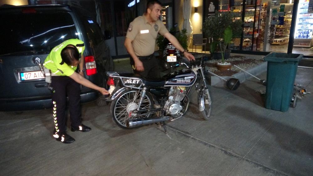 Gecekartallariyakaladi