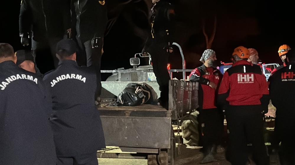 Muduryardimcisinincansizbedenibulundu